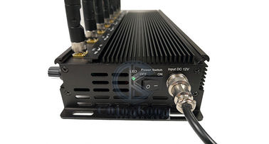 La puissance réglable 3G 4G 8 réunit le brouilleur de signal de LOJACK